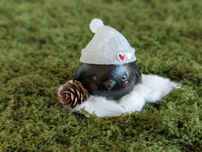 Black Lovebird Snow Buddy