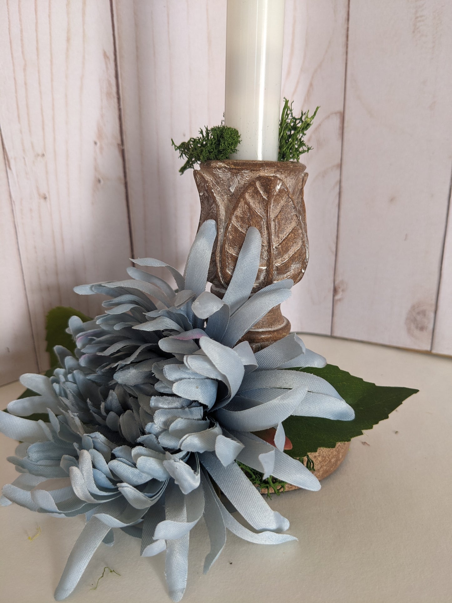 Chrysanthemum and Wood-look Candleholder