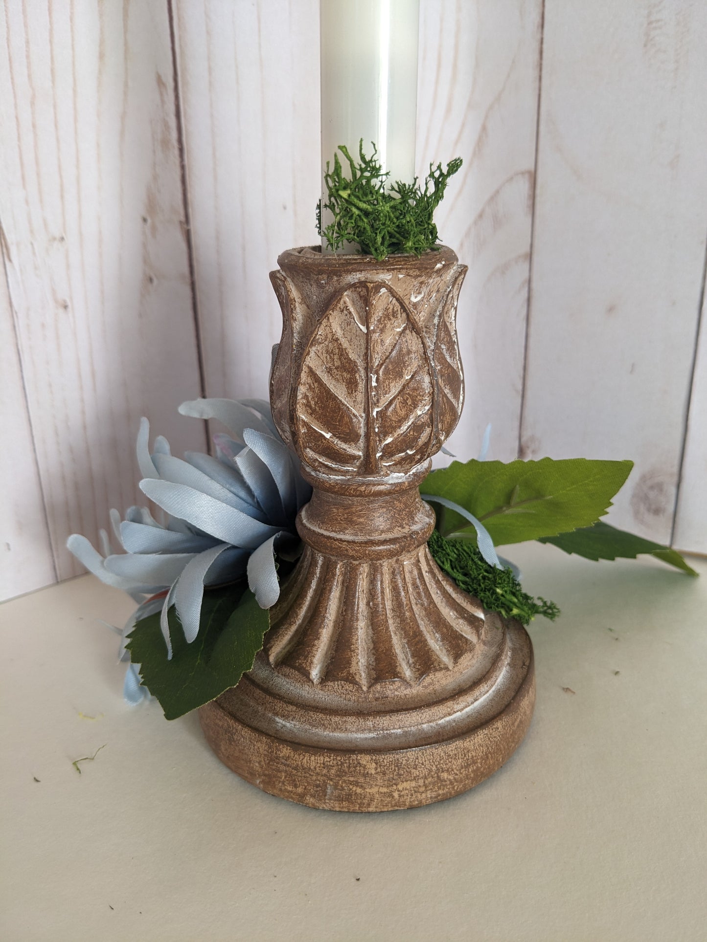 Chrysanthemum and Wood-look Candleholder