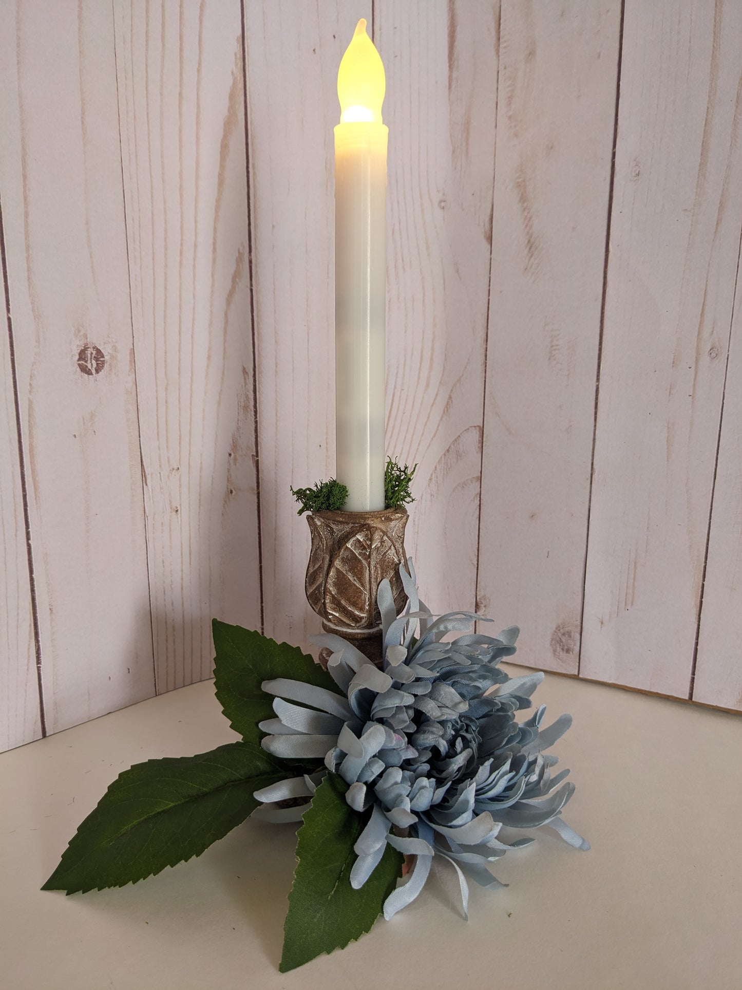 Chrysanthemum and Wood-look Candleholder