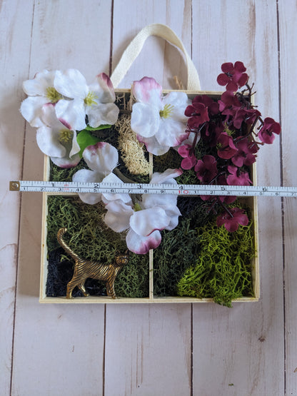 Hanging Mini Cat Garden